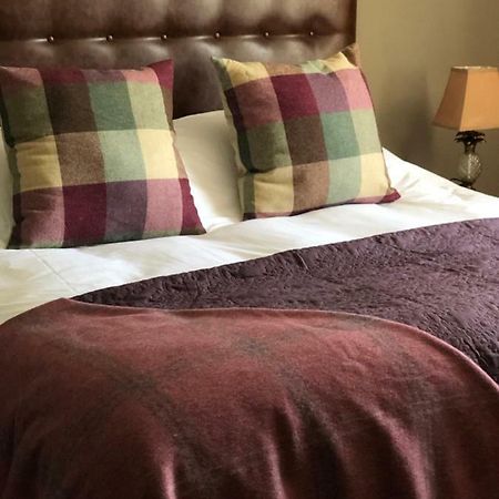 Pollards Inn Willaston  エクステリア 写真