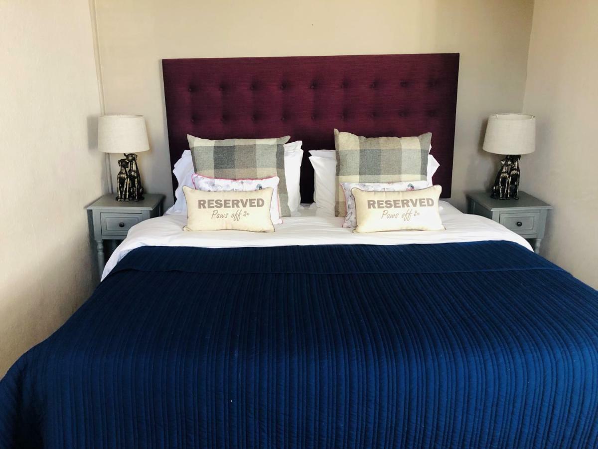 Pollards Inn Willaston  エクステリア 写真